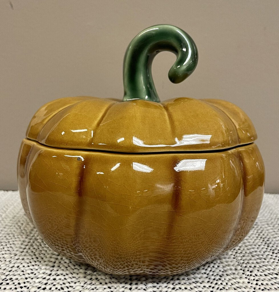 Williams Sonoma Gourd Tureen With Lid $25 Each