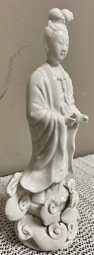 Vintage Chinese Porcelain Quan Yin Goddess