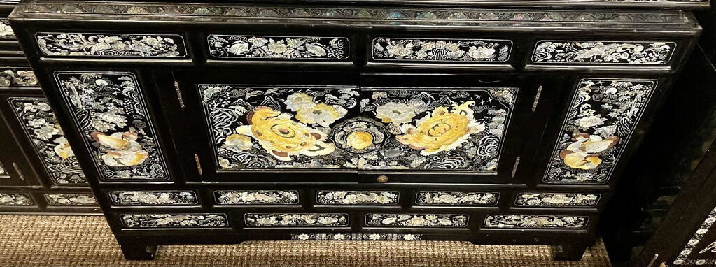 Vintage Korean Mother of Pearl Black Lacquer Cabinet(7-B)