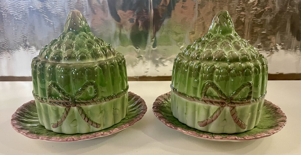 Fitz and Floyd Asparagus Ceramic Jar w/ Lid and Saucer